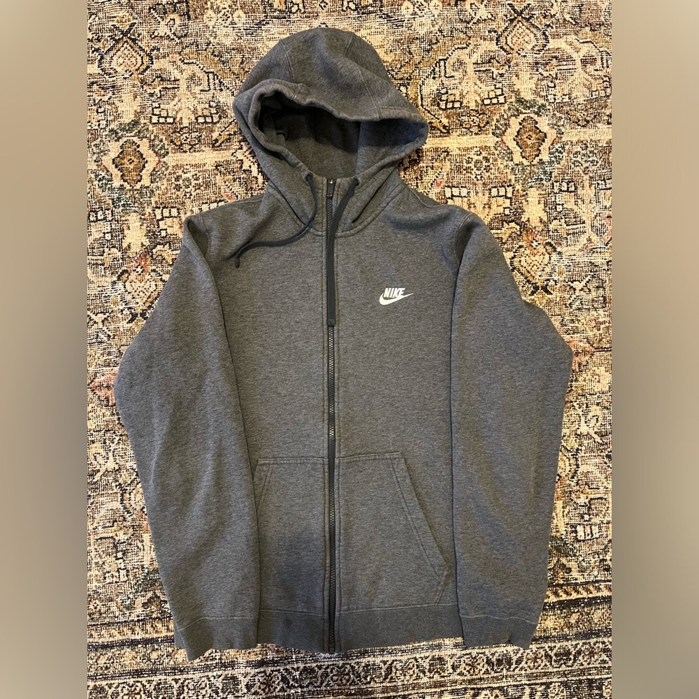 Men’s Nike Dark Grey Zip Up Hooded jacket Medium